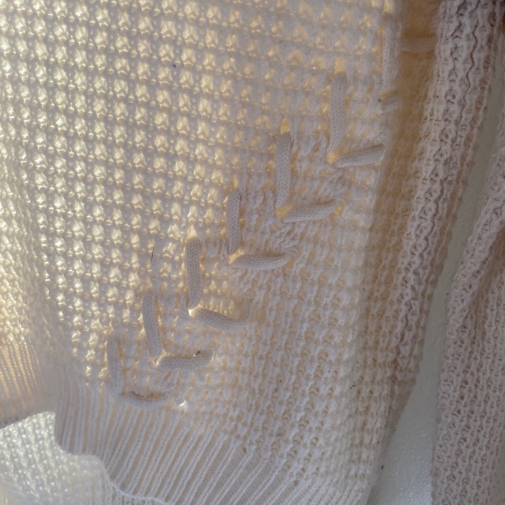 Sweater - Picture 3 of 4
